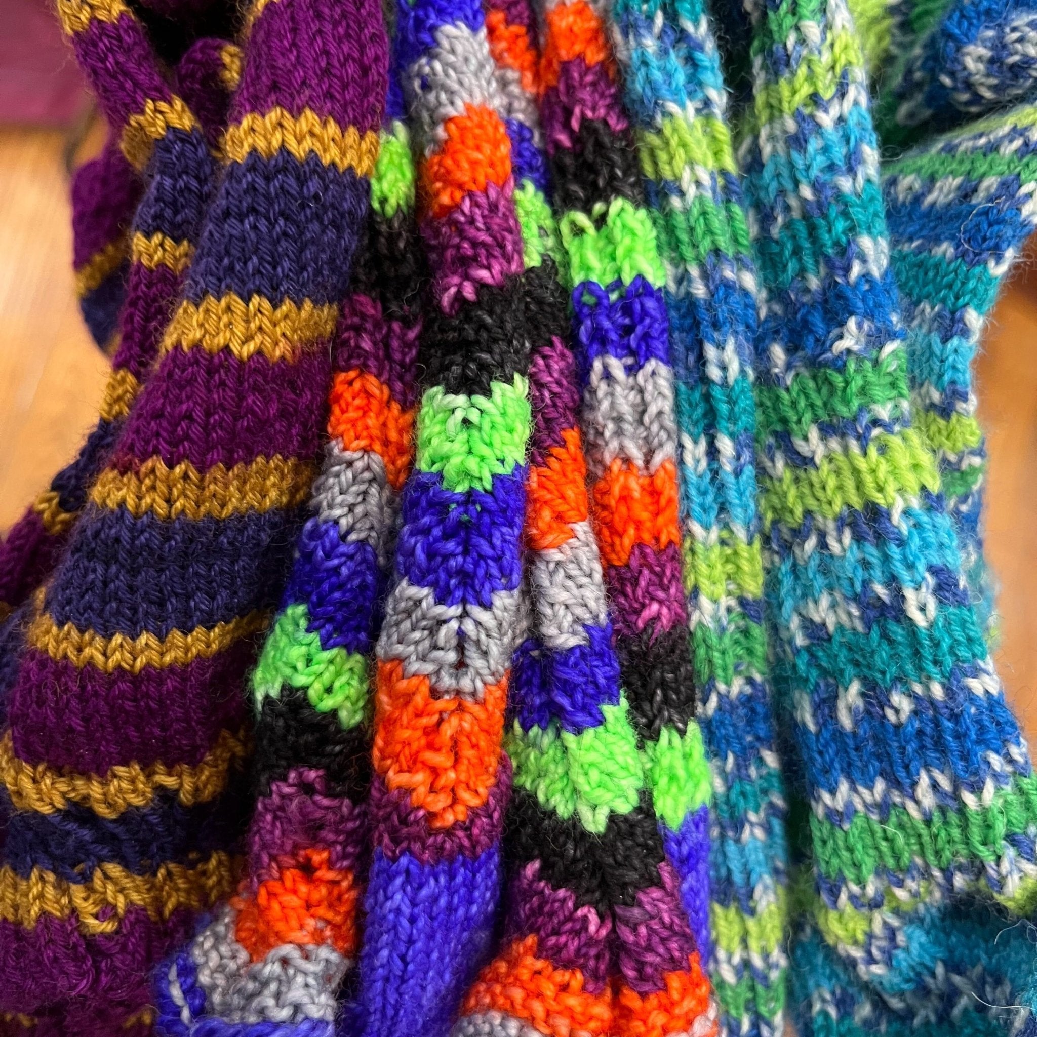 How would a groundhog knit? - String Theory Yarn Co