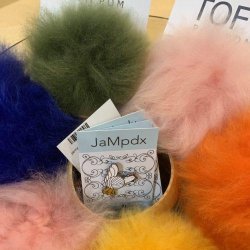 Three easy ways to attach a removable pompom - String Theory Yarn Co