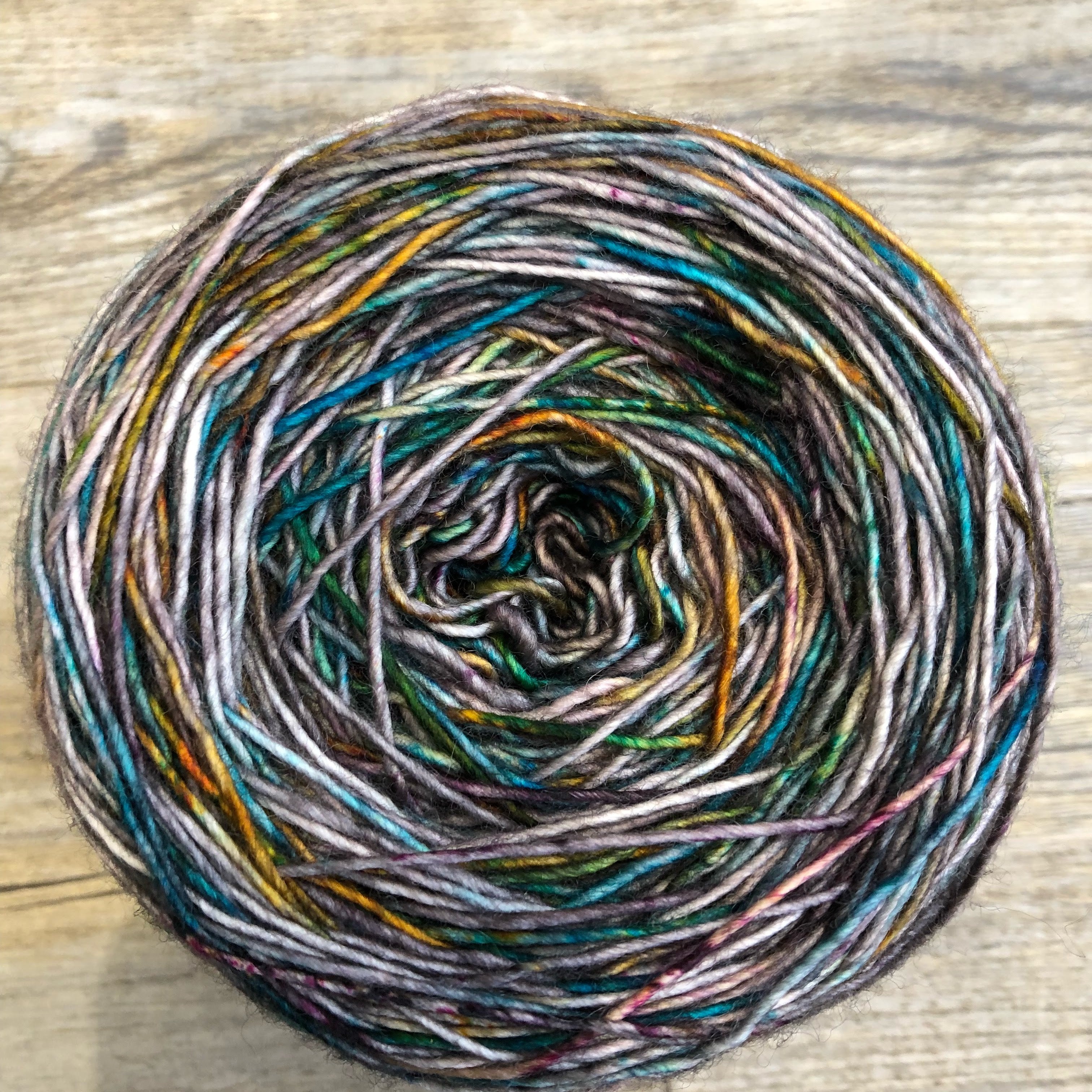 A summer knitalong begins with swatching