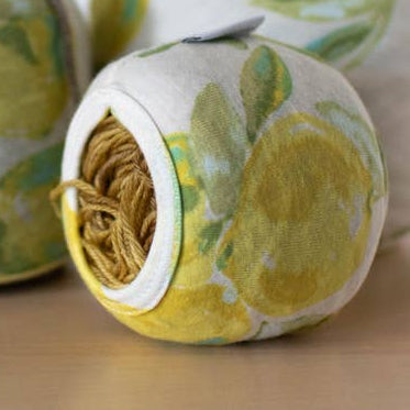 Medium Cozy Cake Yarn Cozy