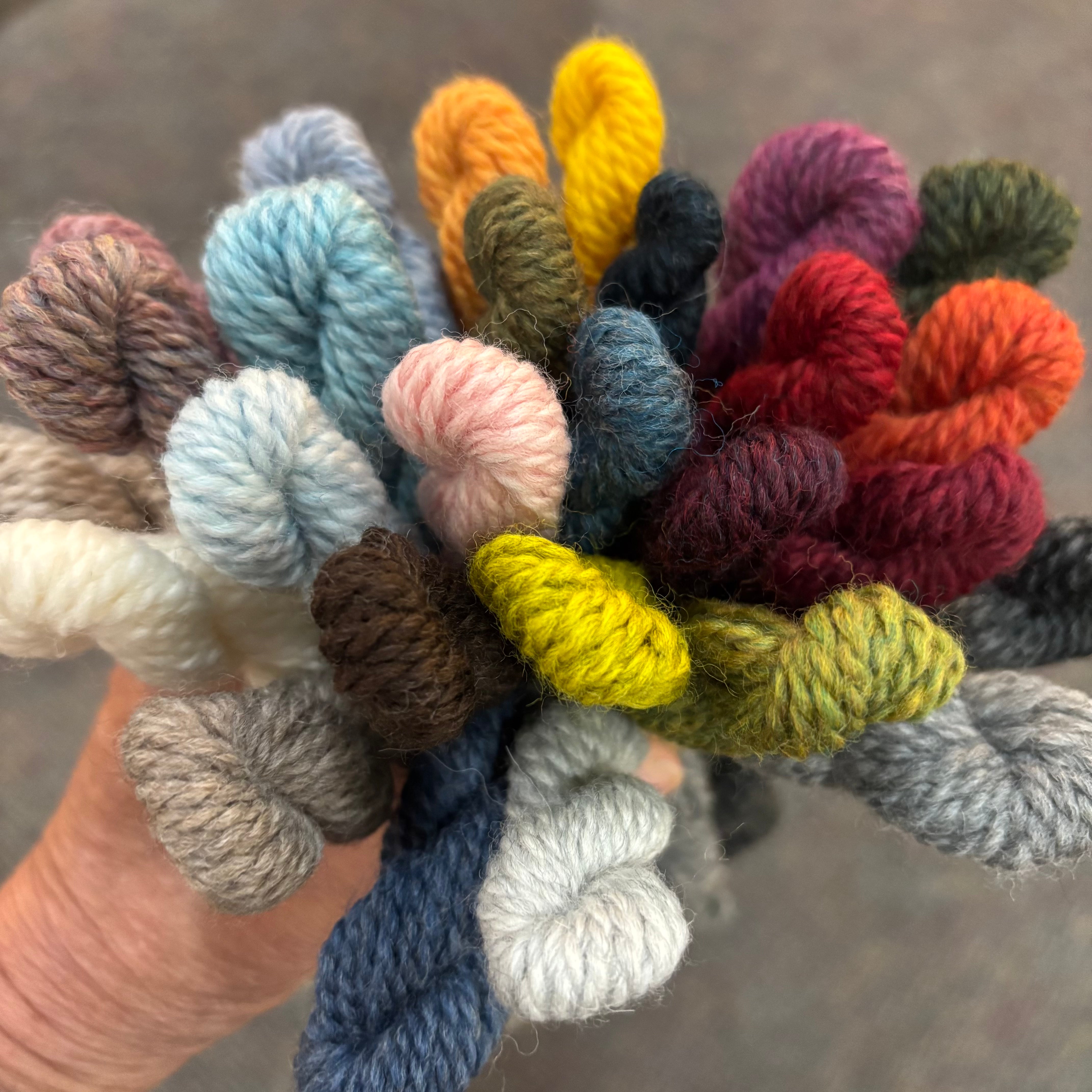 27 Color Woolstok Worsted Kit