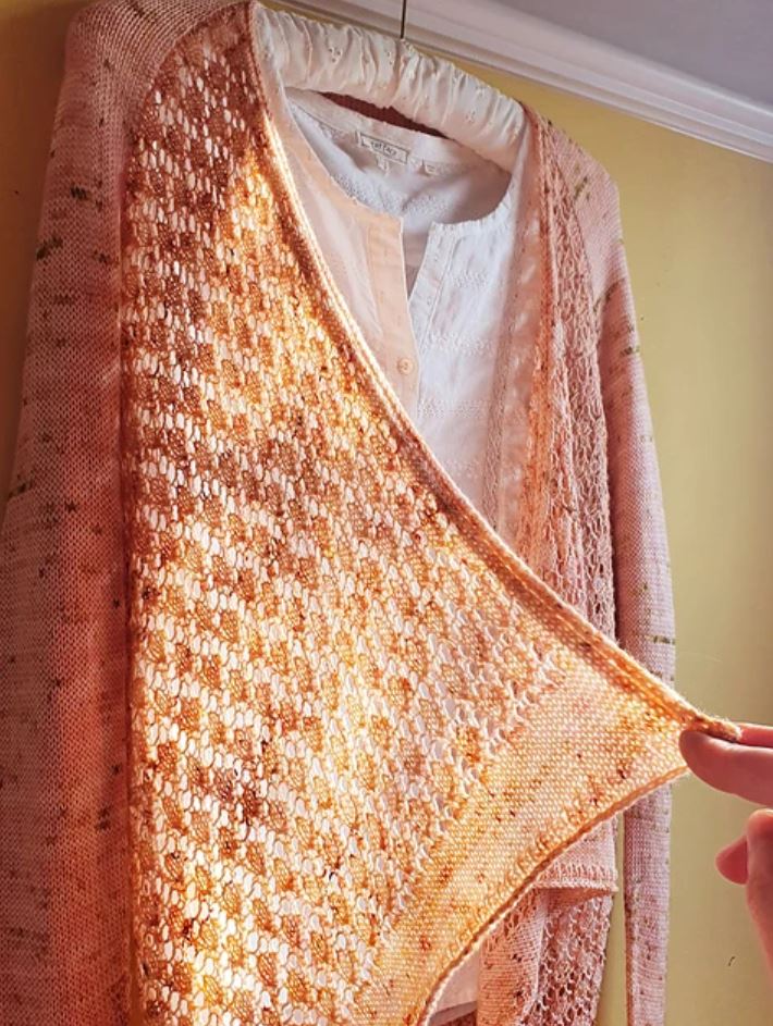 6 Perfect Patterns for Transitioning from Winter to Spring - String Theory Yarn Co