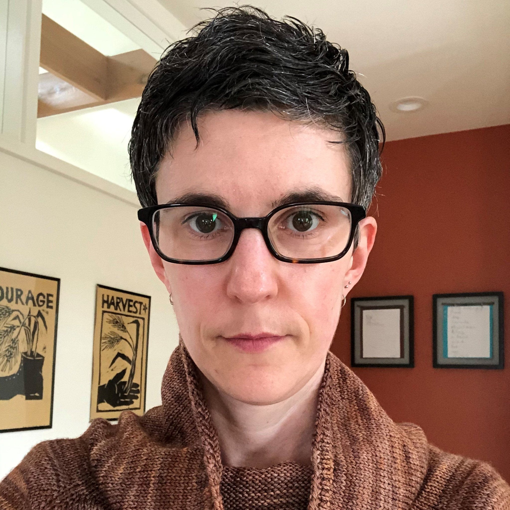 Community Member Spotlight! Sarah Yardney - String Theory Yarn Co