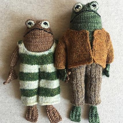 Gift Ideas: String Theory + The Bookstore - String Theory Yarn Co