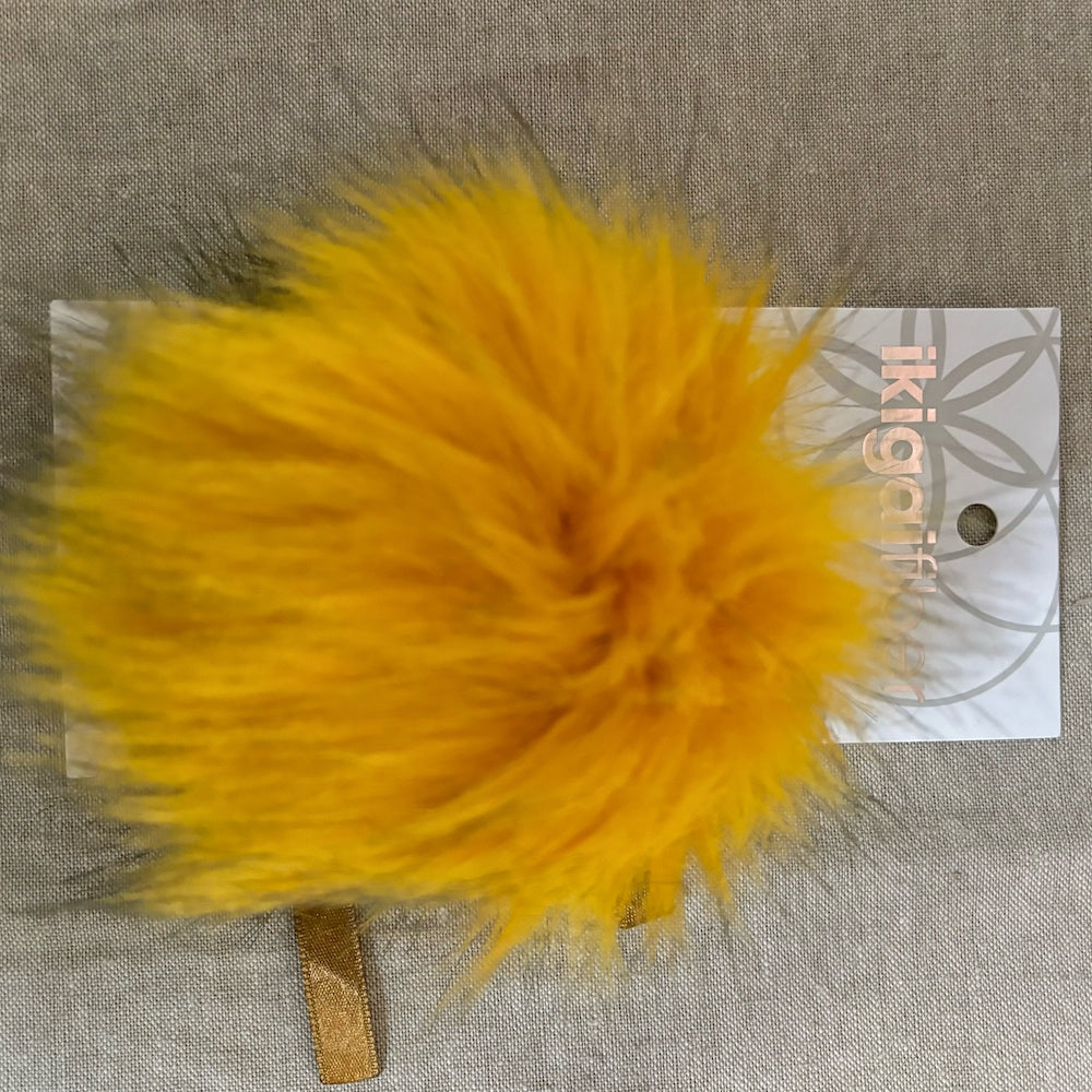 Faux Fur Pom Pom