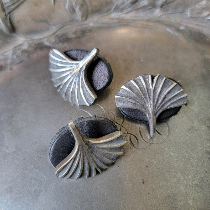 Jul Trunk Show Button Sets*