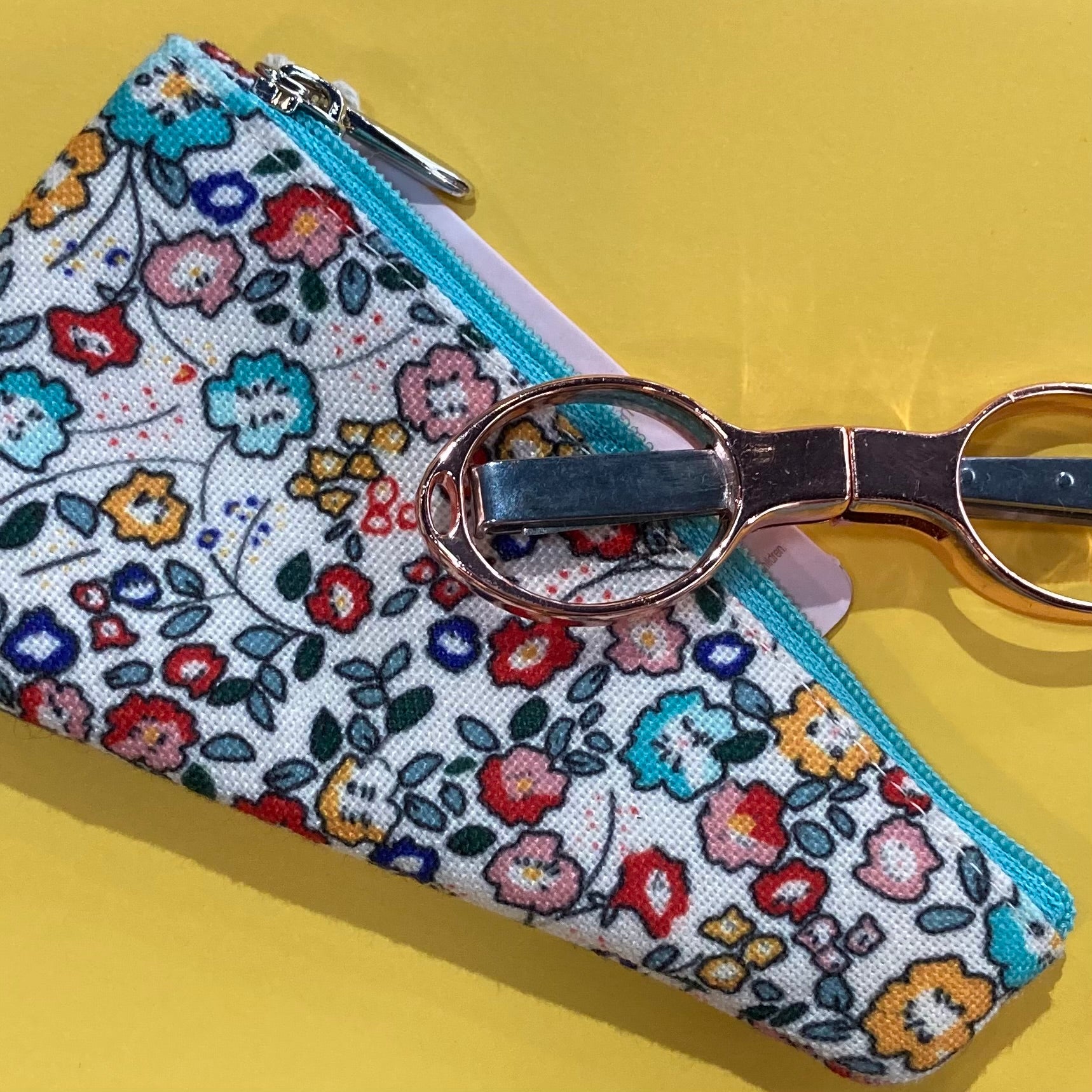 Rose Gold Folding Scissors