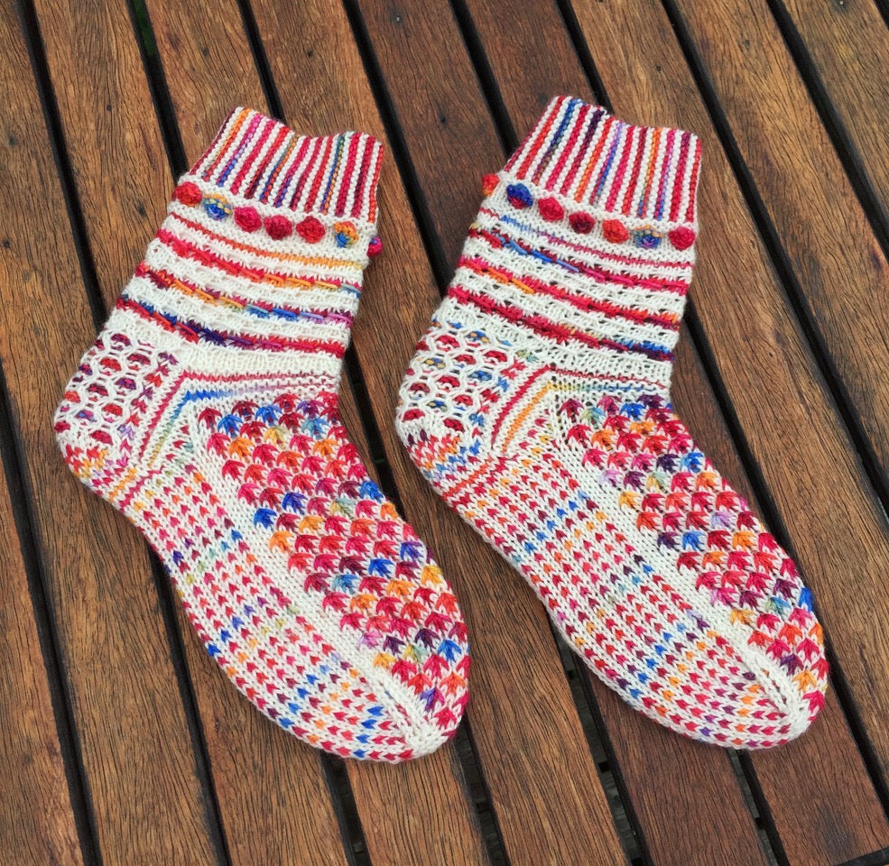 Hot Sock Tricks with Lucy Neatby - (v) - October 4